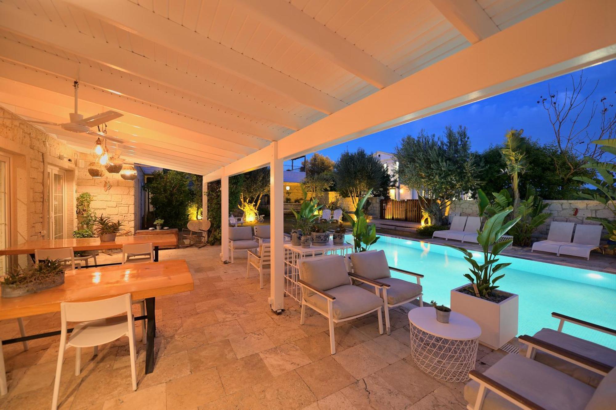 Peremere Alacati Otel Esterno foto