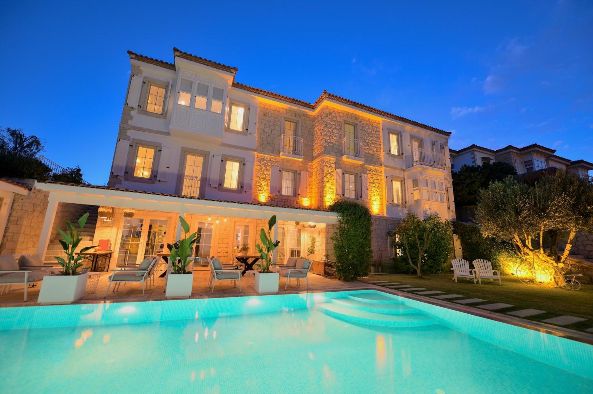 Peremere Alacati Otel Esterno foto