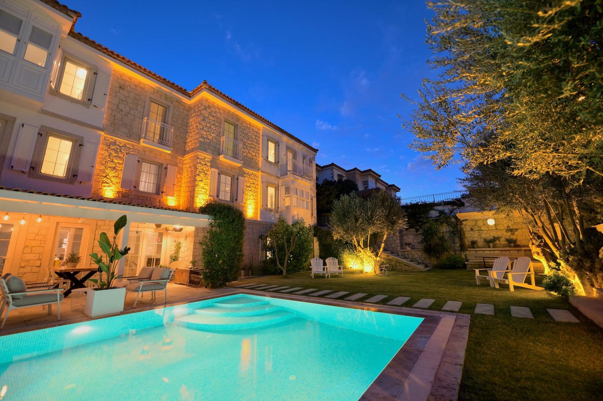 Peremere Alacati Otel Esterno foto