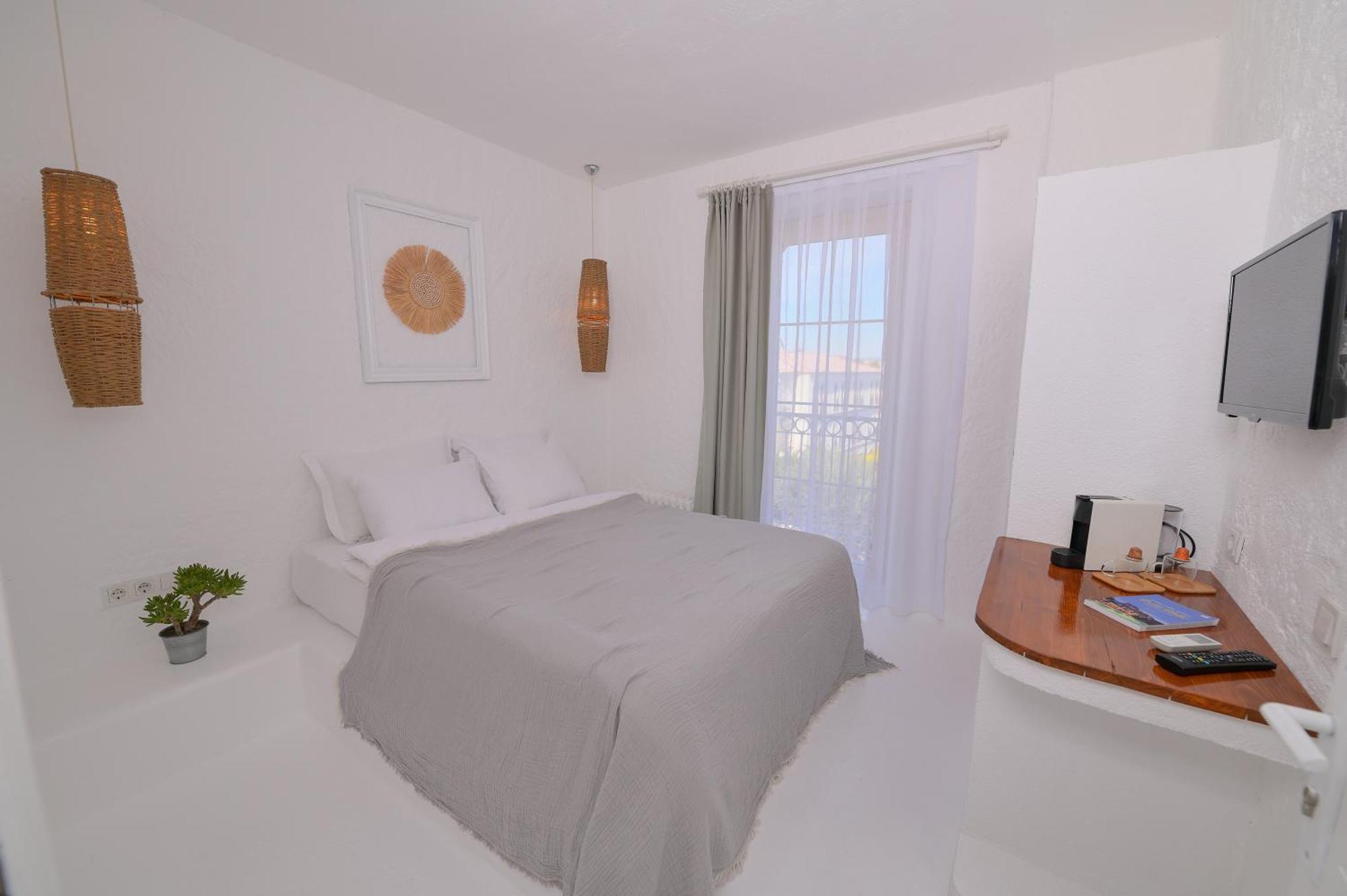 Peremere Alacati Otel Esterno foto
