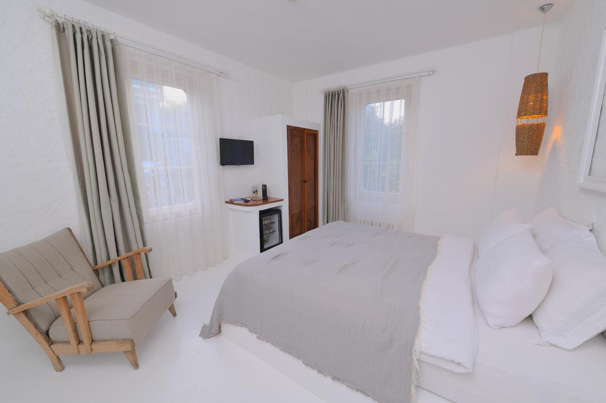 Peremere Alacati Otel Esterno foto
